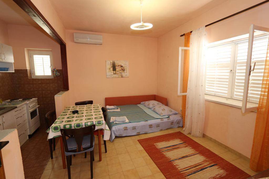 Apartments Antoneta Makarska Kültér fotó