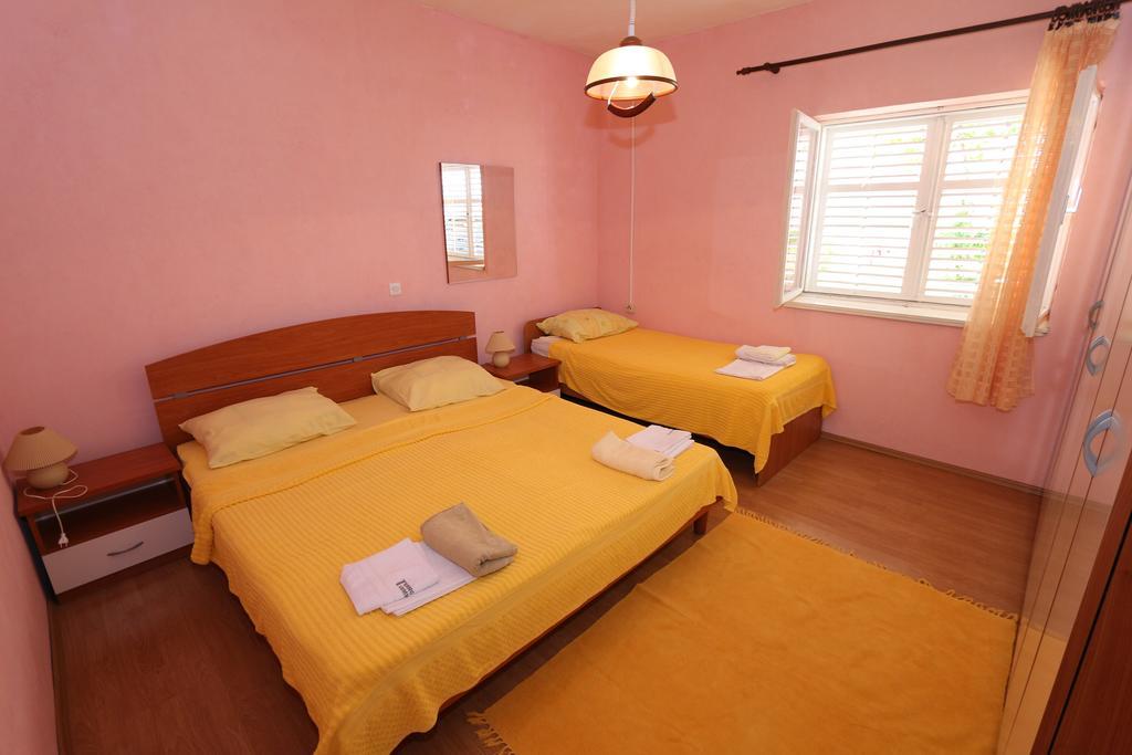 Apartments Antoneta Makarska Kültér fotó