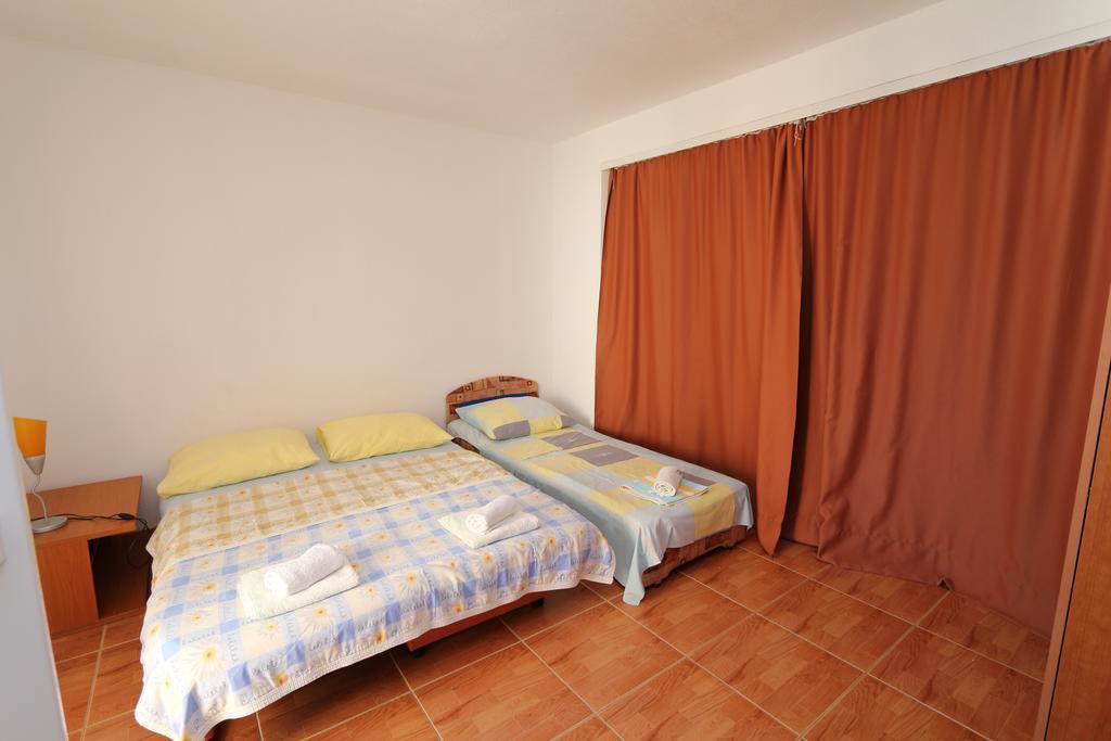 Apartments Antoneta Makarska Kültér fotó