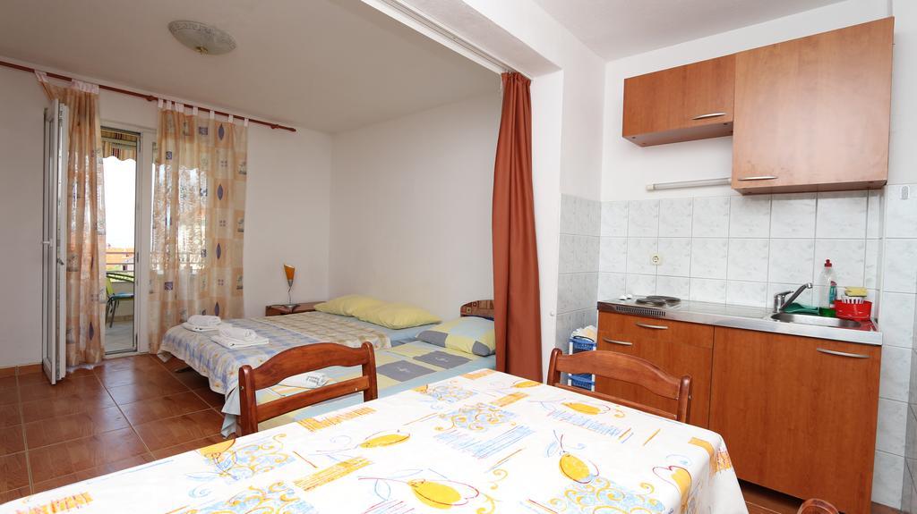 Apartments Antoneta Makarska Kültér fotó