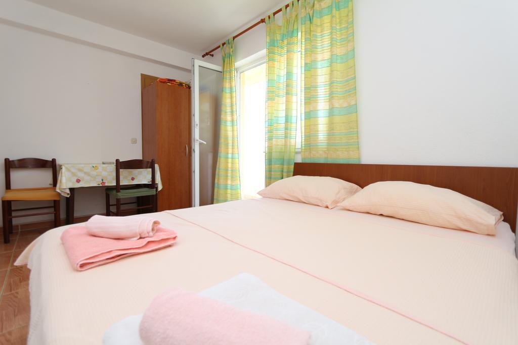 Apartments Antoneta Makarska Kültér fotó