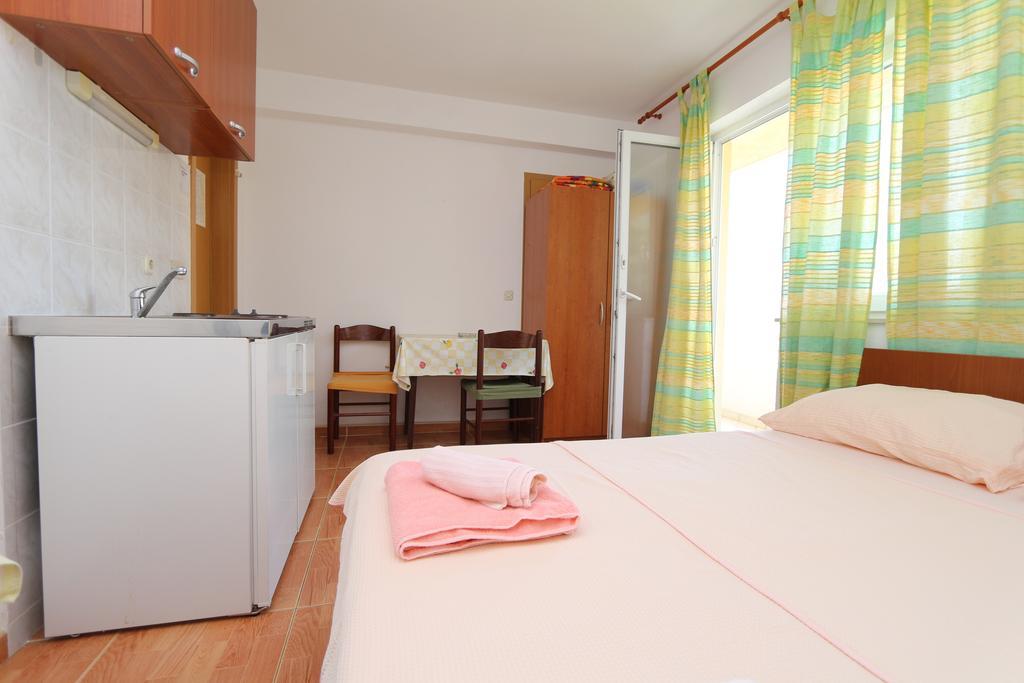 Apartments Antoneta Makarska Kültér fotó